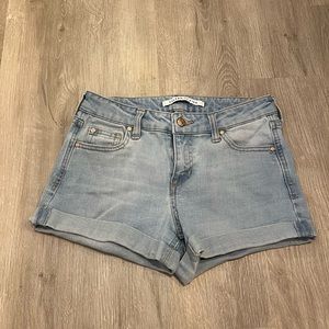 Celebrity Pink Jean Shorts | Size 3